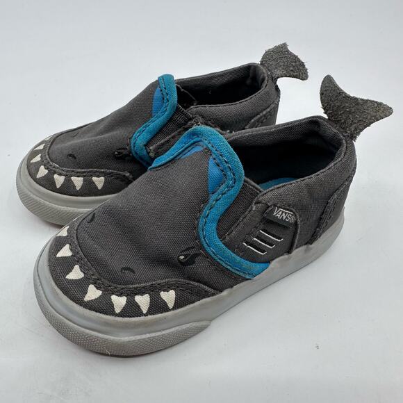 Vans Off The Wall Classic Slip-On V Shark Shoes Gray Blue Little Kids Size US 4 - Picture 4 of 9